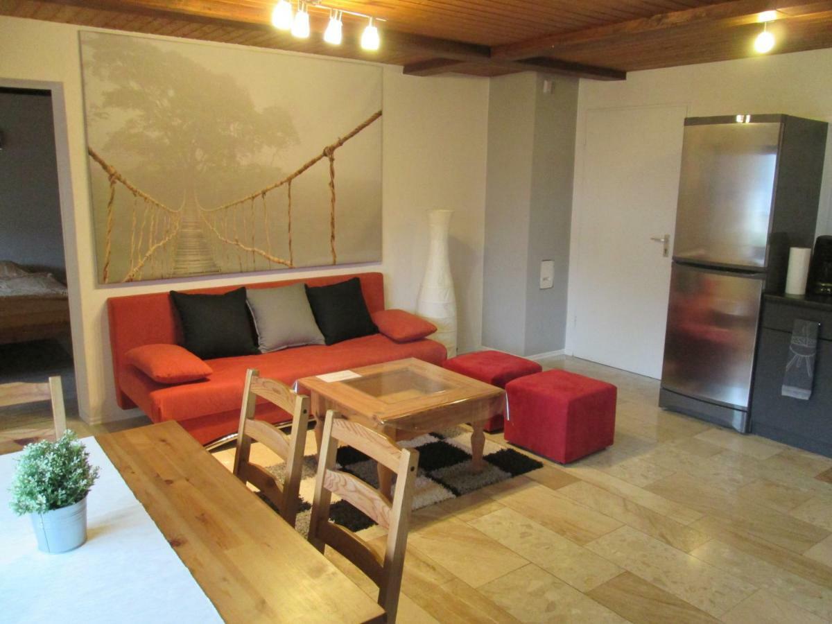 Ferienwohnung Edi Fischer Oberfell Bagian luar foto